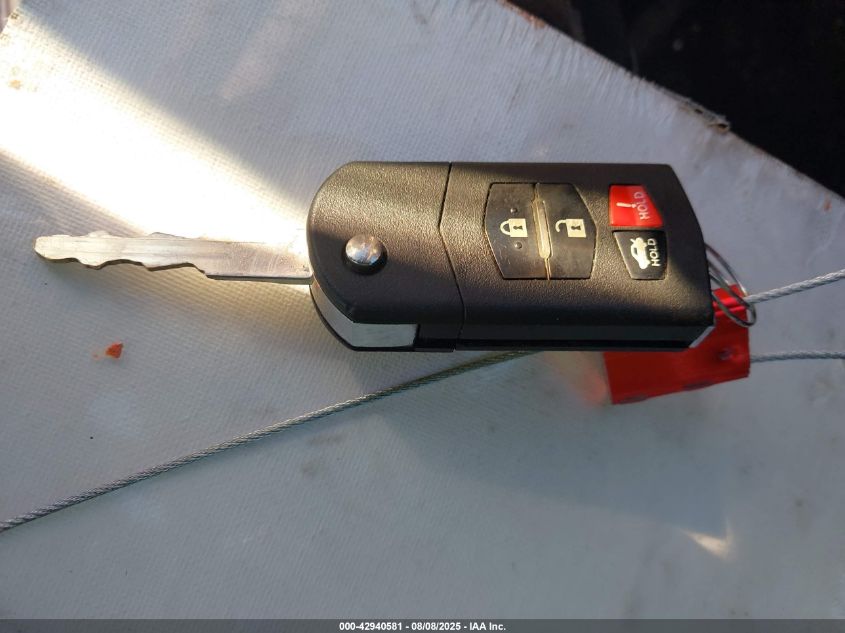 2011 Mazda Mazda3 I Touring VIN: JM1BL1VG0B1371765 Lot: 42940581