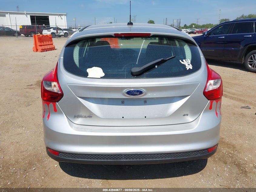 2014 Ford Focus Se VIN: 1FADP3K24EL300570 Lot: 42940677