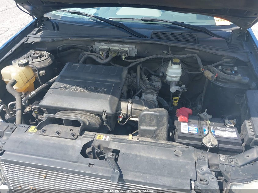 2010 Ford Escape Xlt VIN: 1FMCU0DG1AKC18202 Lot: 42940765