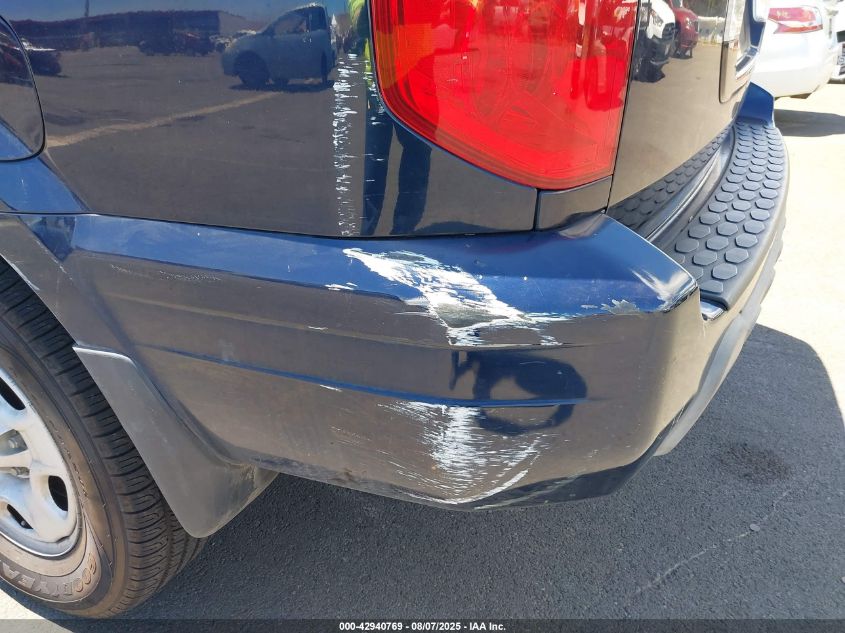 2004 Honda Pilot Lx VIN: 2HKYF18174H557971 Lot: 42940769