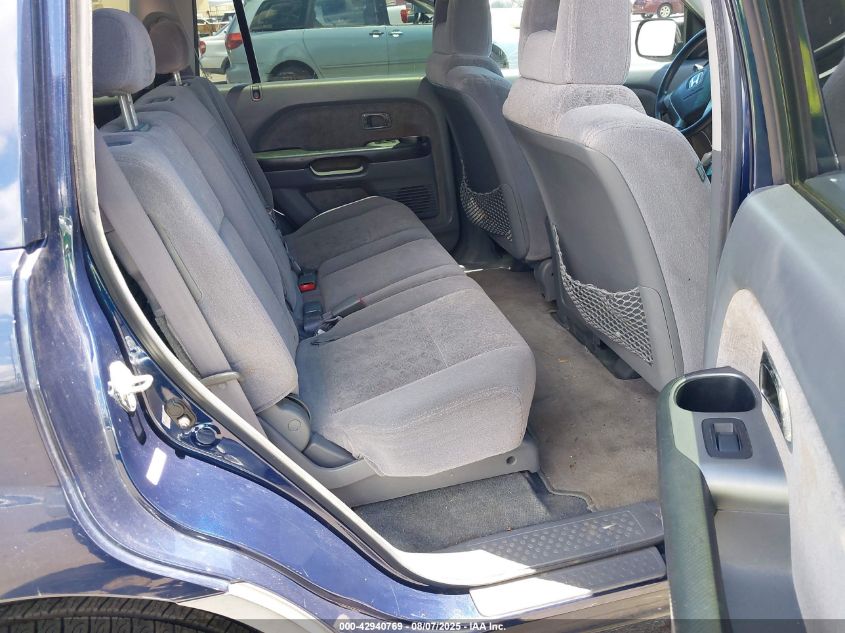 2004 Honda Pilot Lx VIN: 2HKYF18174H557971 Lot: 42940769