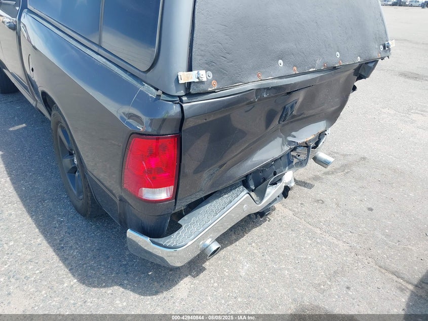 2018 RAM 1500 BIG HORN  4X4 6'4 BOX - 1C6RR7TT8JS127832