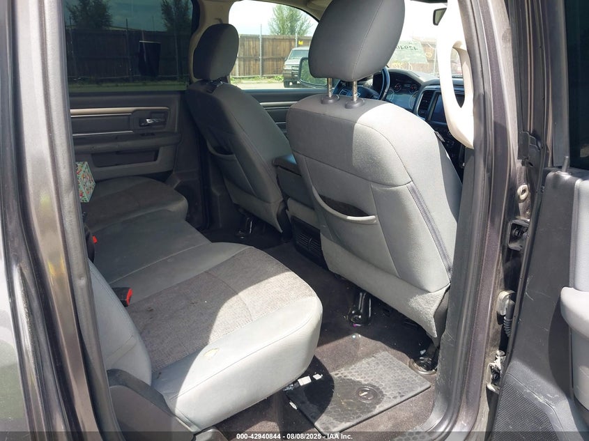 2018 RAM 1500 BIG HORN  4X4 6'4 BOX - 1C6RR7TT8JS127832