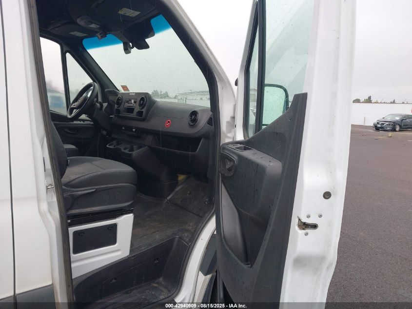 2022 Mercedes-Benz Sprinter 2500 High Roof V6