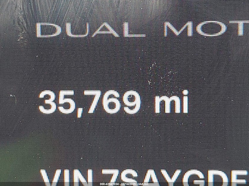 2022 Tesla Model Y Long Range Dual Motor All-Wheel Drive VIN: 7SAYGDEE8NA004042 Lot: 42941034