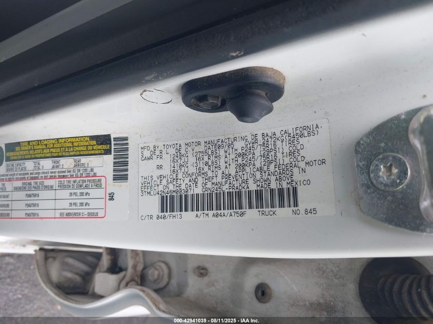 2006 Toyota Tacoma Base V6 VIN: 3TMLU42N46M003071 Lot: 42941039