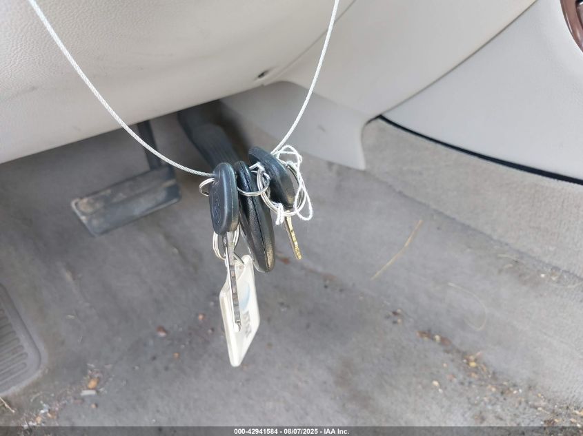 2007 Buick Lucerne Cxl VIN: 1G4HD572X7U173180 Lot: 42941584