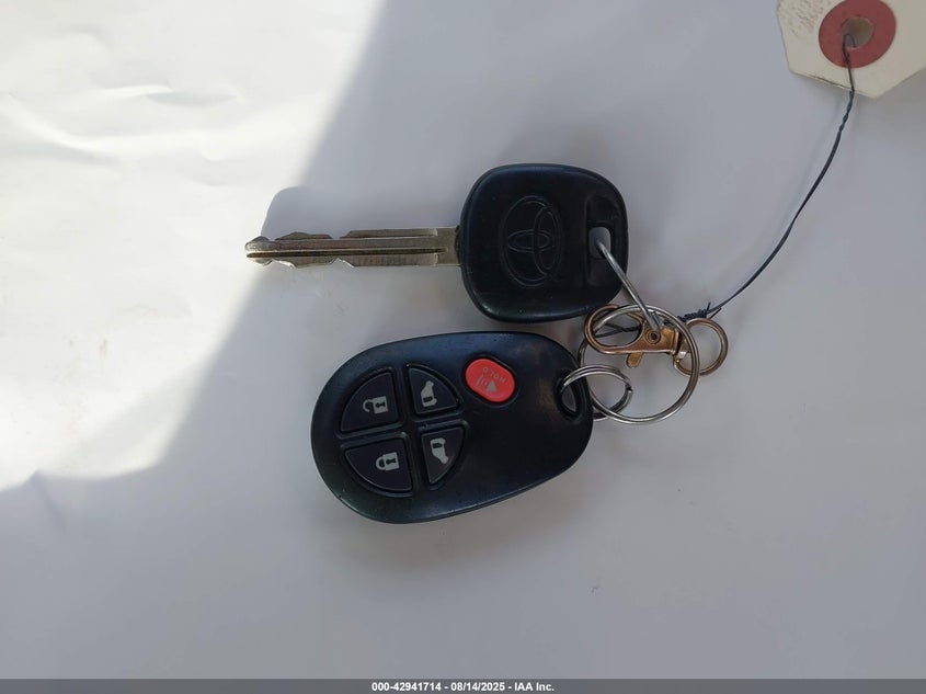 2011 Toyota Sienna Le V6 VIN: 5TDKK3DC0BS164213 Lot: 42941714