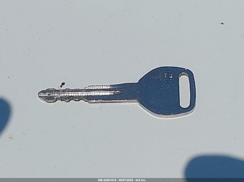 2002 Isuzu Rodeo Ls 3.2L V6/Lse 3.2L V6/S 3.2L V6 VIN: 4S2CK58WX24341970 Lot: 42941815