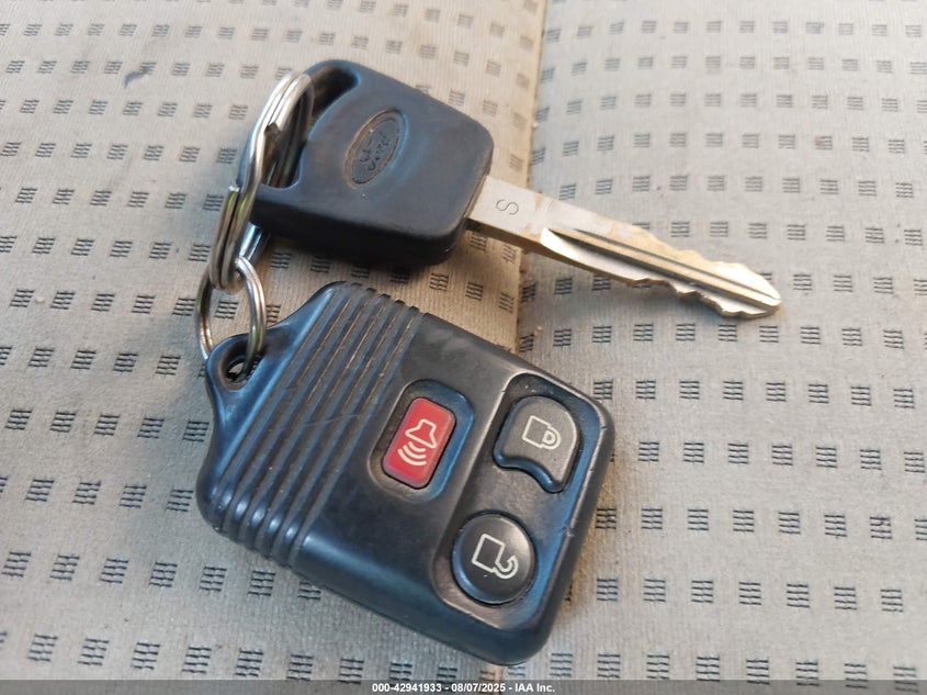 2008 Ford F-250 Xlt VIN: 1FTSX21518ED73525 Lot: 42941933