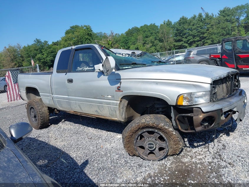 2001 Dodge Ram 2500 St VIN: 1B7KF237X1J581868 Lot: 42942384