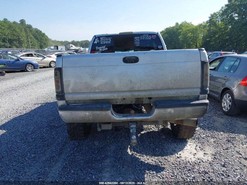 2001 Dodge Ram 2500 St VIN: 1B7KF237X1J581868 Lot: 42942384