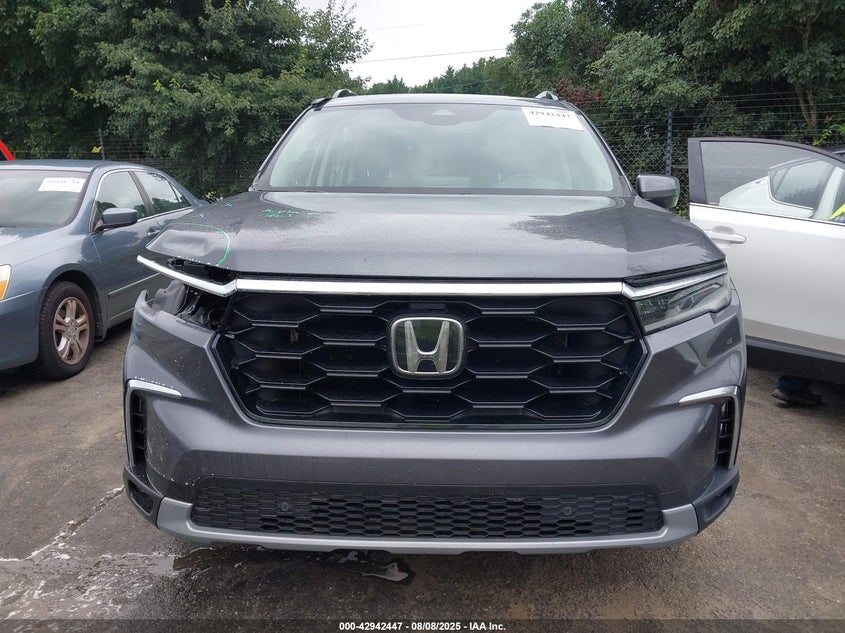 2023 HONDA PILOT 2WD TOURING 5FNYG2H75PB000728