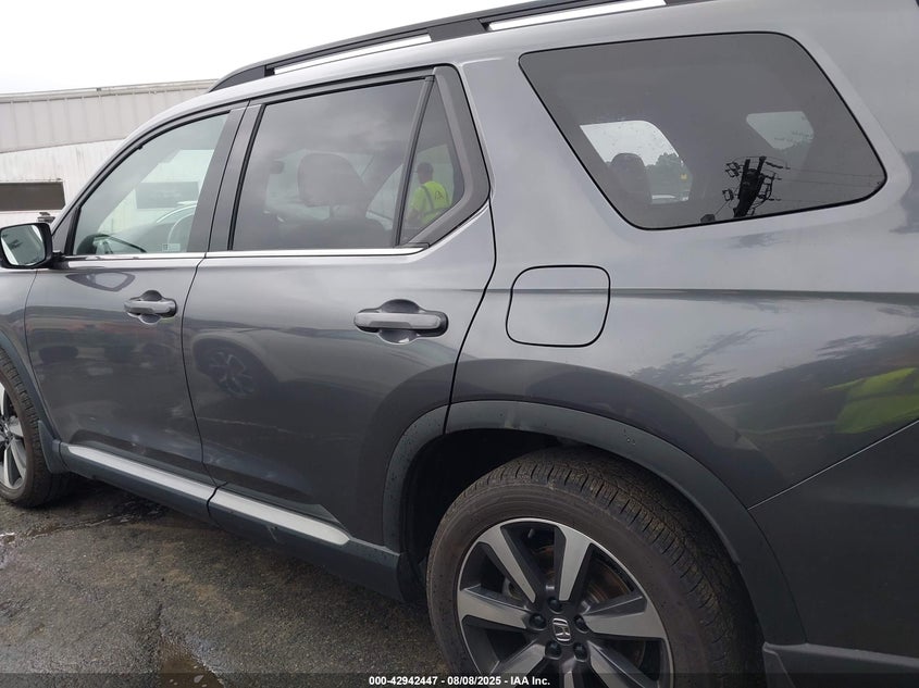 2023 HONDA PILOT 2WD TOURING 5FNYG2H75PB000728
