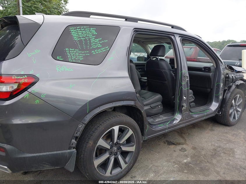 2023 HONDA PILOT 2WD TOURING 5FNYG2H75PB000728