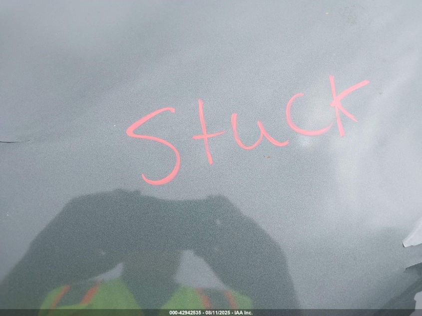 2001 GMC 2500 Hd Sle VIN: 1ZEHA29U71Z326101 Lot: 42942535