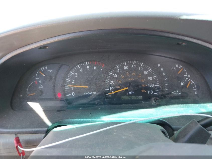 2003 Toyota Tundra Sr5 V8 VIN: 5TBRT34113S334647 Lot: 42942676