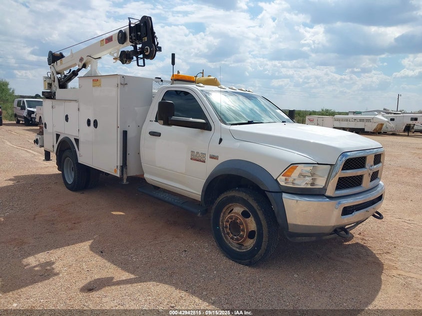 2016 Ram 5500 Chassis Tradesman/Slt null truck gasoline 3C7WRMBJ5GG232115 photo #1