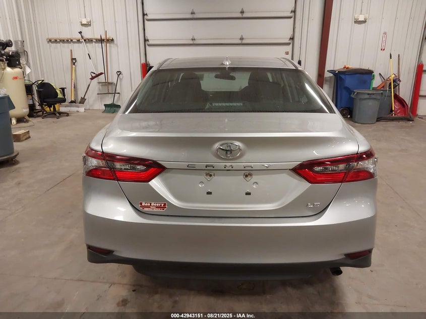 2022 Toyota Camry Le VIN: 4T1C11AK2NU052242 Lot: 42943151