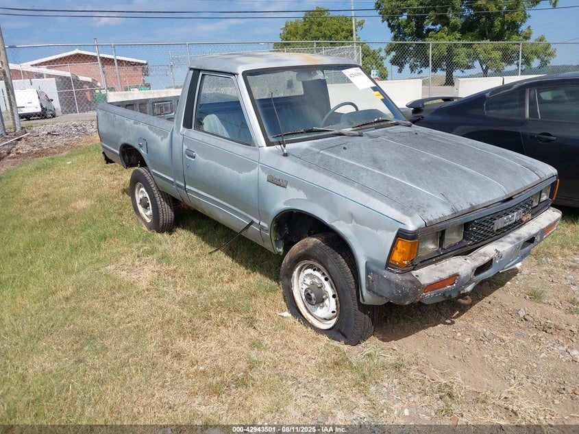 1985 NISSAN 720 SHORT BED