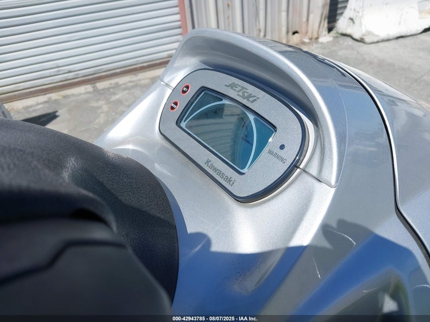 2000 Kawasaki Jet Ski 1100-A1 VIN: 11111111111111111 Lot: 42943785