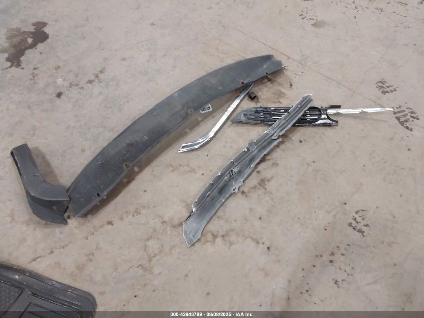 2004 Mini Cooper VIN: WMWRC33J94TJ53444 Lot: 42943789