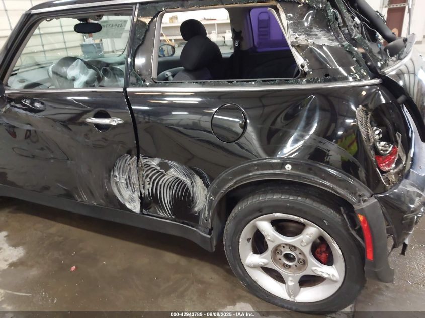 2004 Mini Cooper VIN: WMWRC33J94TJ53444 Lot: 42943789