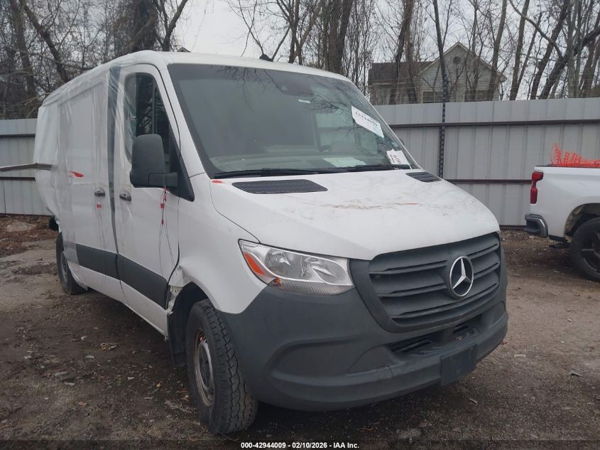 2022 Mercedes-Benz Sprinter 1500 Standard Roof I4