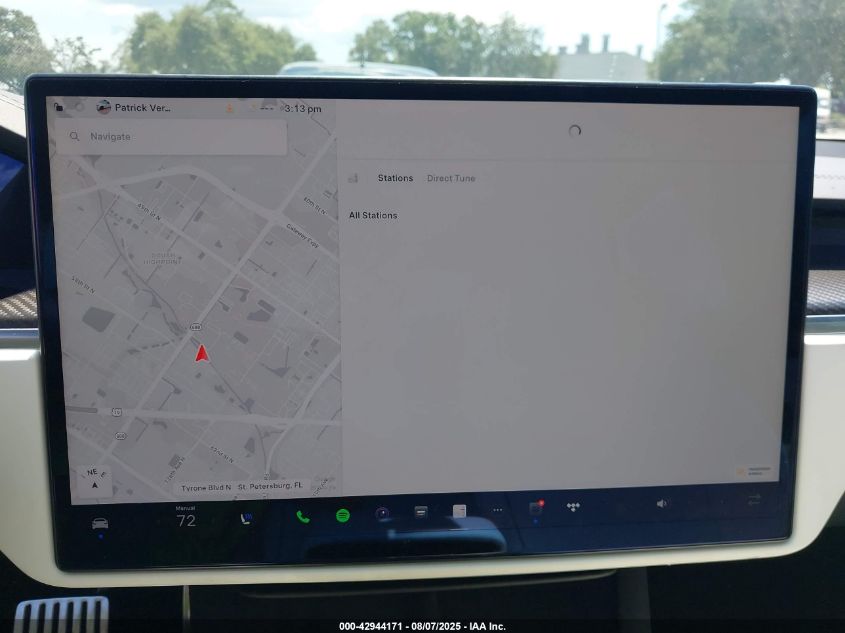 2022 Tesla Model S - 5YJSA1E66NF477596