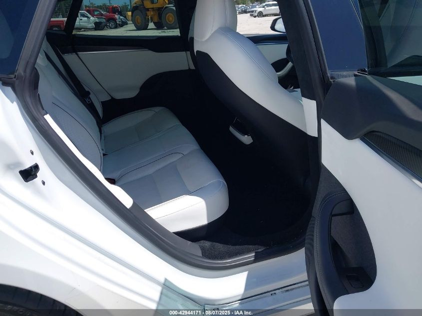 2022 Tesla Model S - 5YJSA1E66NF477596