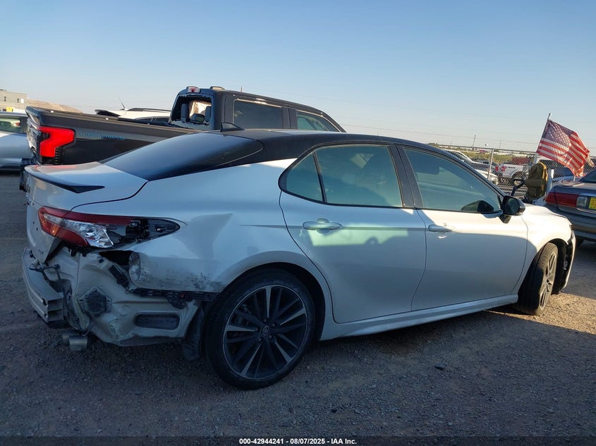 2018 Toyota Camry Xse VIN: 4T1B61HK2JU150815 Lot: 42944241