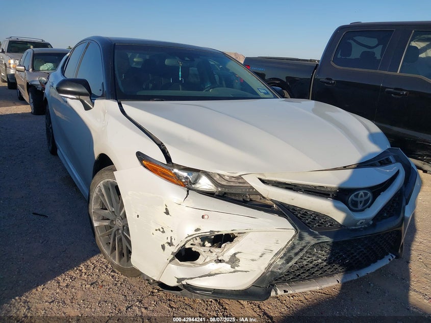 2018 Toyota Camry Xse VIN: 4T1B61HK2JU150815 Lot: 42944241