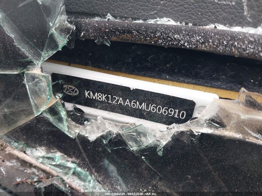 2021 Hyundai Kona Se VIN: KM8K12AA6MU606910 Lot: 42944329