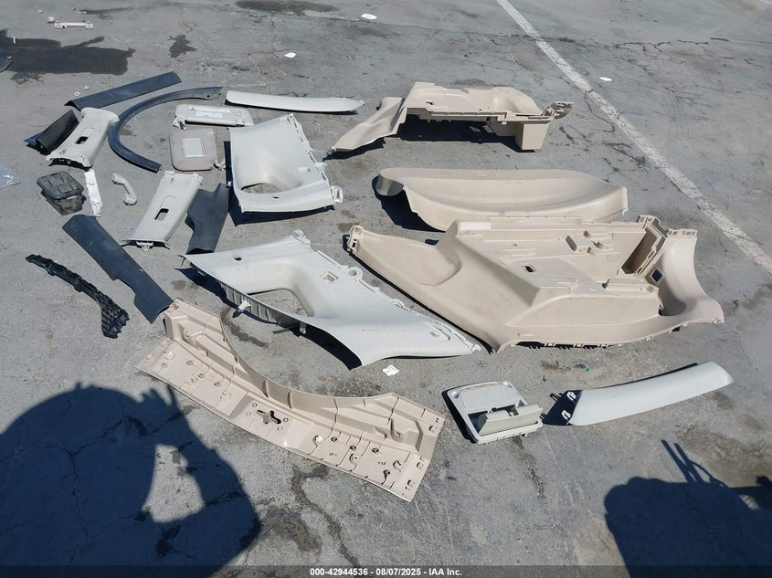 2016 NISSAN ROGUE S/SL/SV - KNMAT2MT4GP594590