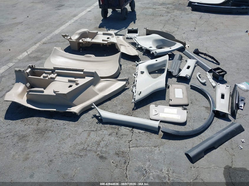 2016 NISSAN ROGUE S/SL/SV - KNMAT2MT4GP594590