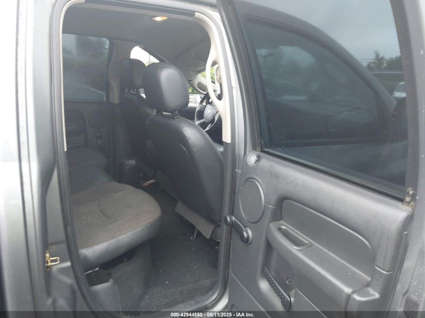 2005 Dodge Ram 1500 St VIN: 1D7HU18NX5S113808 Lot: 42944550