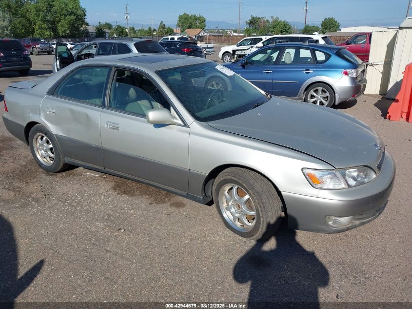 1999 Lexus ES 300