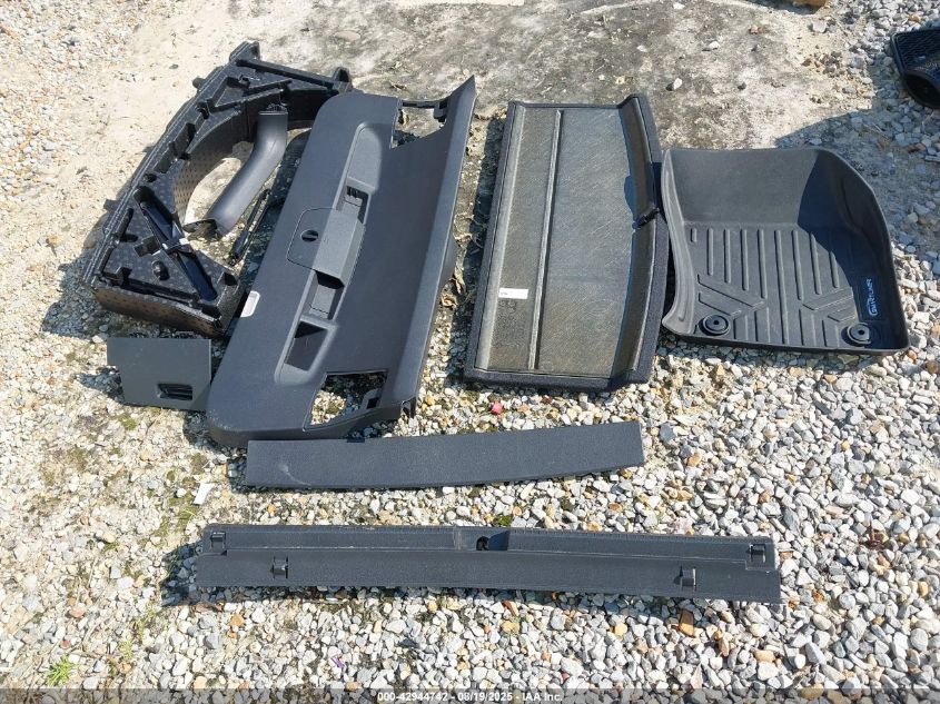 2020 Volkswagen Tiguan 2.0T Se/2.0T Se R-Line Black/2.0T Sel VIN: 3VV3B7AX1LM138208 Lot: 42944742