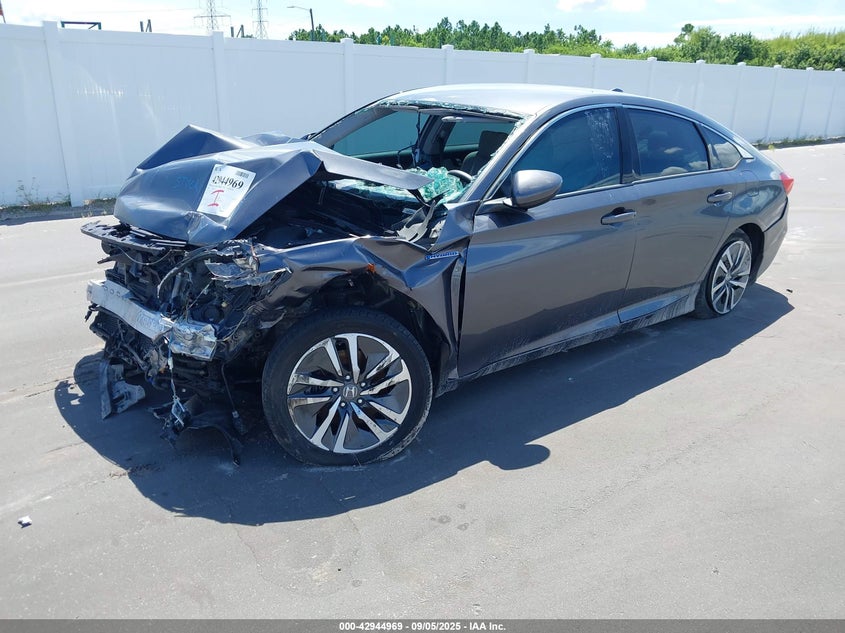 1HGCV3F15LA013424 2020 HONDA ACCORD photo no. 2