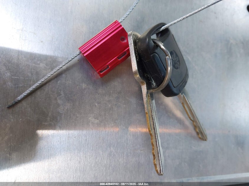 1999 Ford F-150 Lariat/Work Series/Xl/Xlt VIN: 1FTRX18W0XNB28639 Lot: 42945102