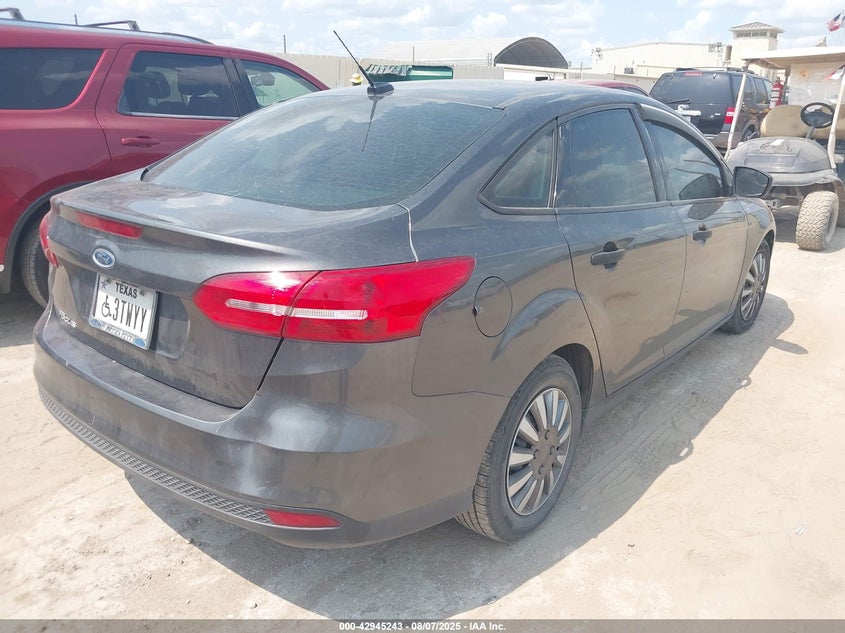Vin: 1fadp3e27hl341615, lot: 43439018, ford focus s 20174