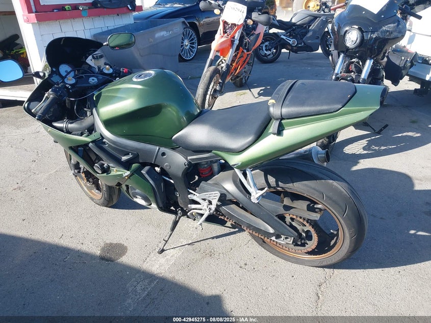 JYARJ06E05A025100 2005 YAMAHA YZF photo no. 3