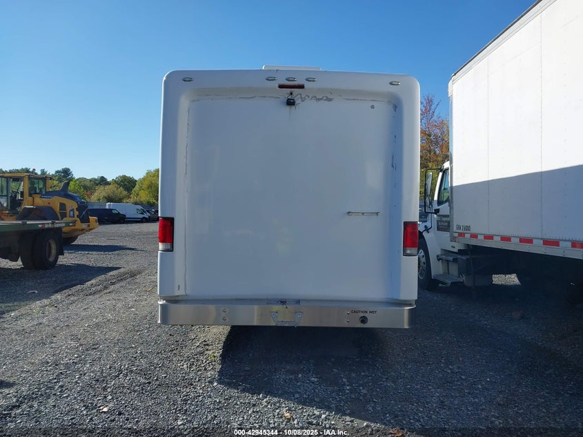 2012 Ford E-450 Cutaway VIN: 1FDXE4FS4CDA70562 Lot: 42945344