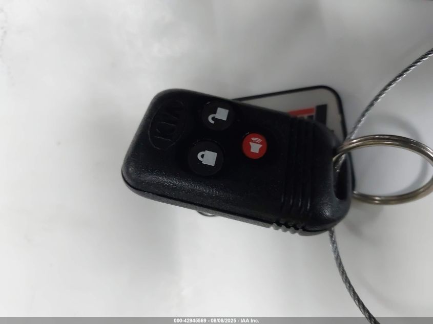 2001 Kia Sportage Ex/Limited VIN: KNDJA723115033465 Lot: 42945569