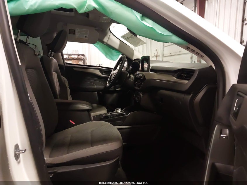 2022 FORD ESCAPE SE - 1FMCU0G64NUA53310
