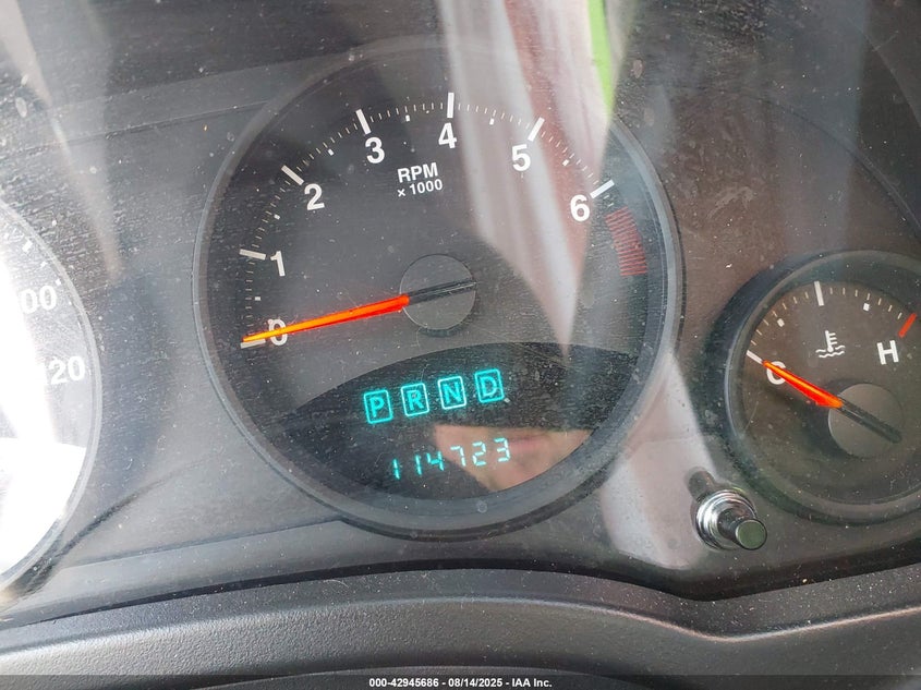 1J4NT1GA0BD102387 2011 JEEP LIBERTY (PATRIOT) photo no. 16