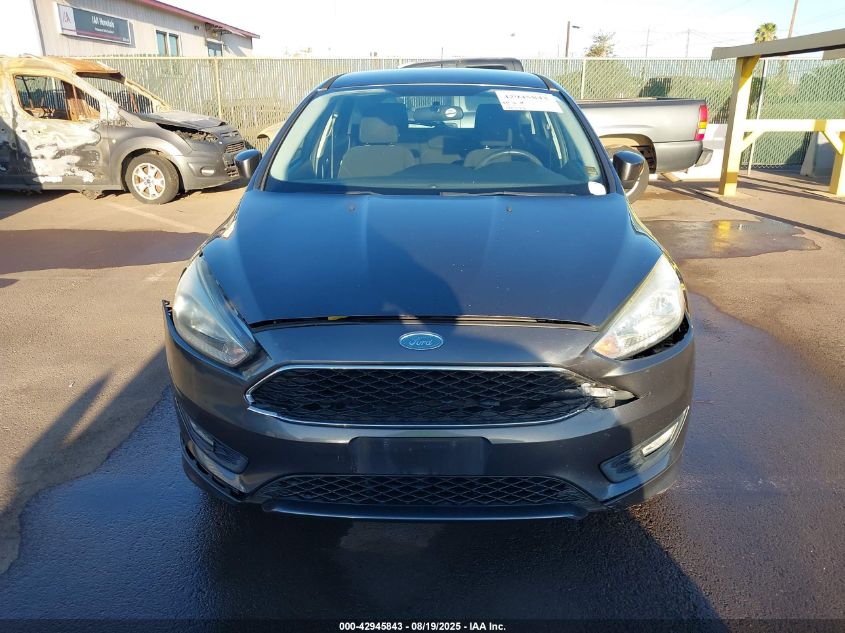 2016 Ford Focus Se VIN: 1FADP3K29GL399471 Lot: 42945843