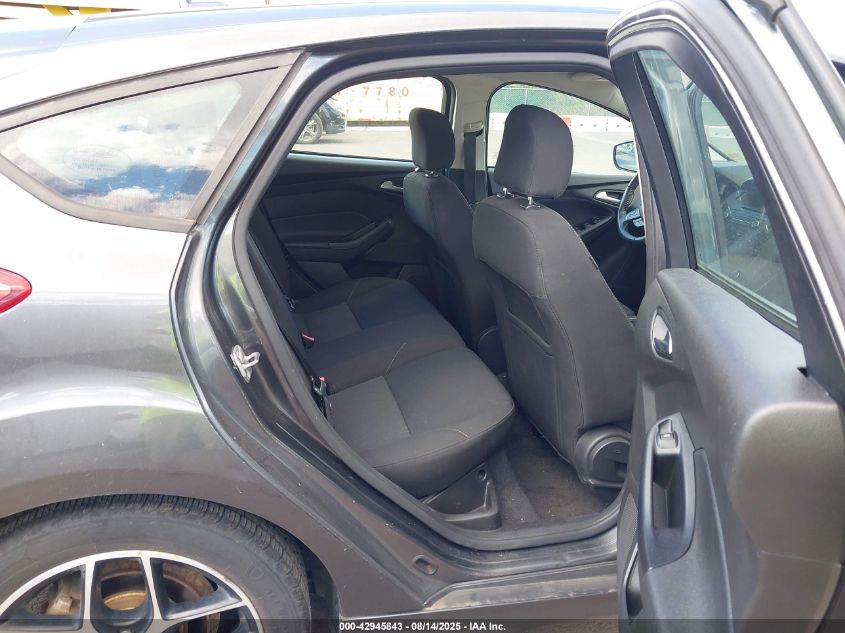 2016 Ford Focus Se VIN: 1FADP3K29GL399471 Lot: 42945843