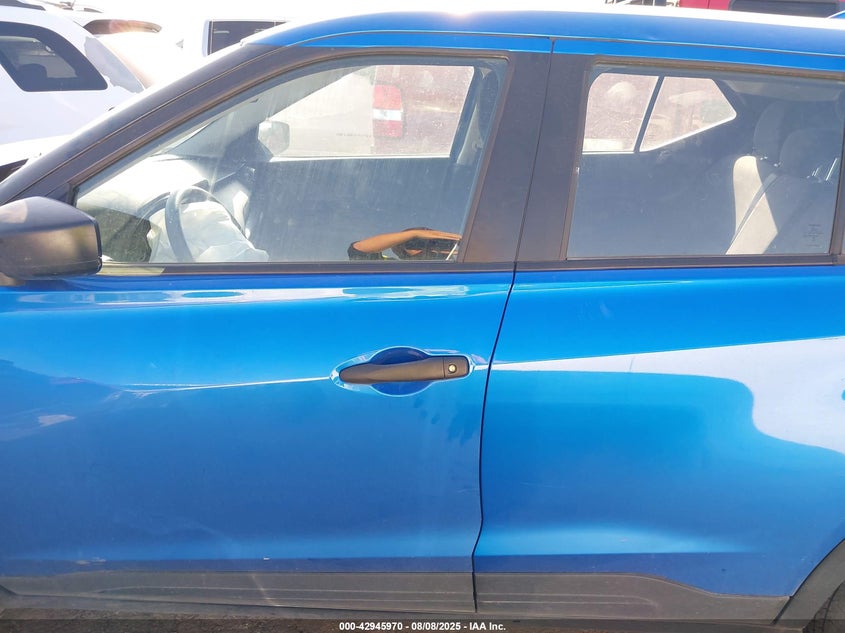 2023 Nissan Kicks S Xtronic Cvt VIN: 3N1CP5BV0PL526899 Lot: 42945970