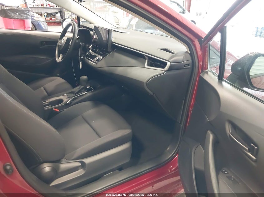 2025 TOYOTA COROLLA LE - 5YFB4MDE0SP258845